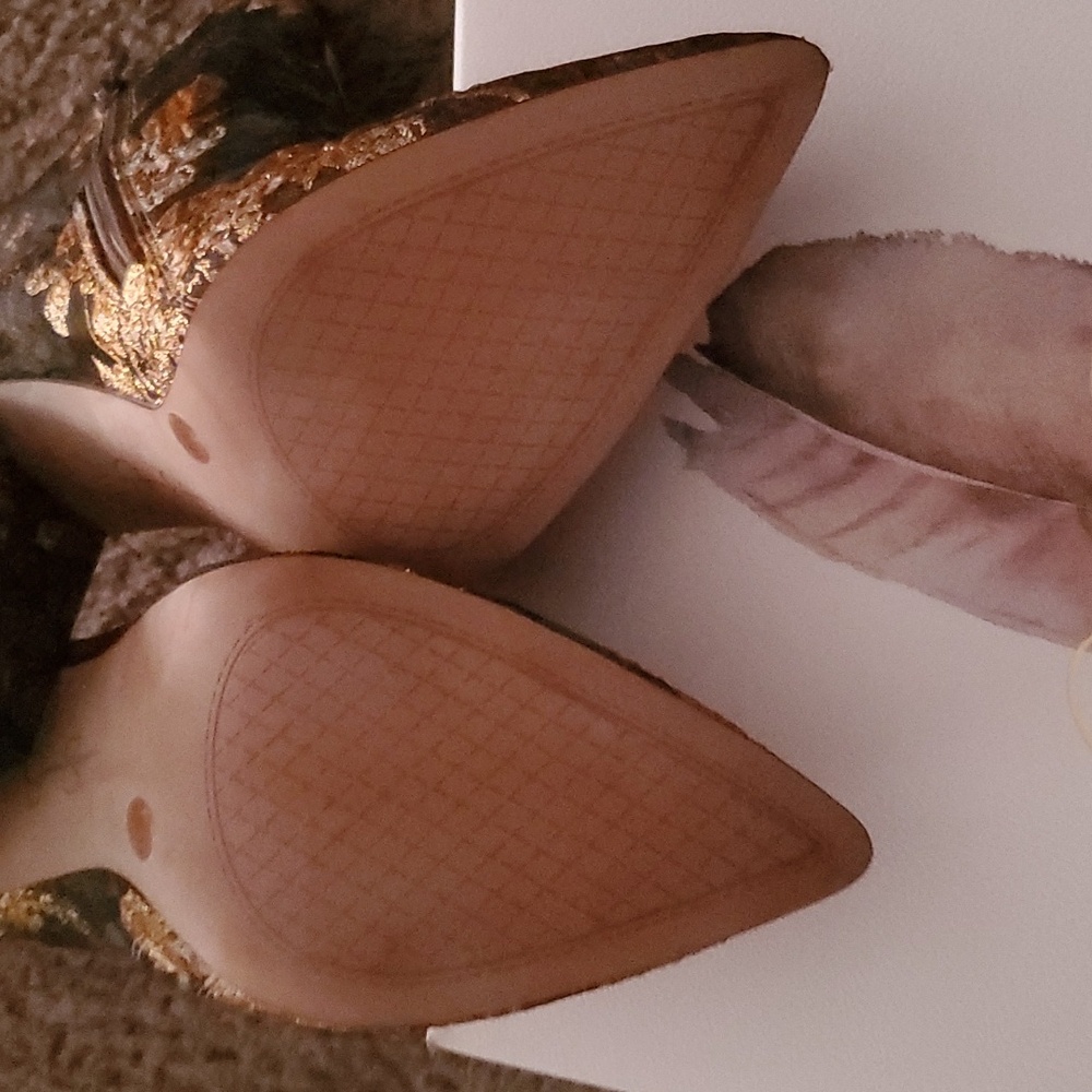 Jessica Simpson Booties - Picture 3 of 4